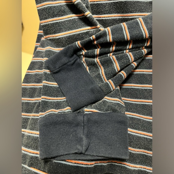 Volcom Long Sleeve Tee - Picture 3 of 4